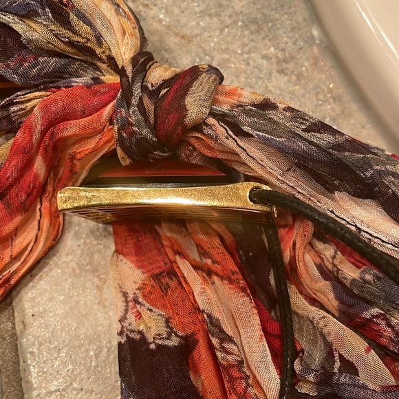 A beautiful red jade and bronze necklace with leather chain & lobster clasp - Picture 5 of 5